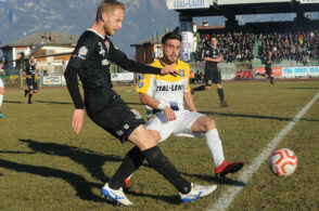 Serie D ferma anche domenica. E il calendario si intasa: 8 gare in meno di un mese