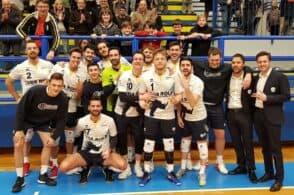 Pallavolo Belluno pronta per i sogni di gloria. Abattuto Trebaseleghe, playoff a un passo