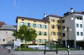 Orari più ampi e nuovi servizi negli sportelli municipali: parte la riorganizzazione