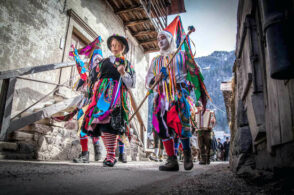 Tra arte, tradizione e folklore: a Canale d’Agordo ritorna la Zinghenesta