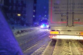 Neve sulle strade, disagi puntuali: Alemagna bloccata per i soliti tir