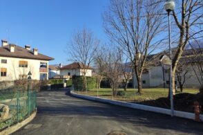 Via Cassie tirata a lucido: conclusi i lavori di asfaltatura