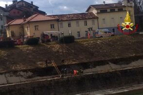 Scivola sull’argine del Piave: recuperato con l’autoscala
