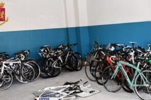 Fermato a Belluno un furgone con 32 bici rubate: scatta la denuncia
