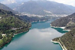 L’acqua del Cadore “Dove nuotano i caprioli”. Il documentario racconta il lago