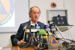 Zaia firma l’ordinanza anti-assembramenti: ecco cosa cambia