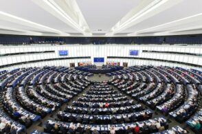 Indicatori inadeguati e riferimenti sbilanciati: così l’Europa si ingolfa