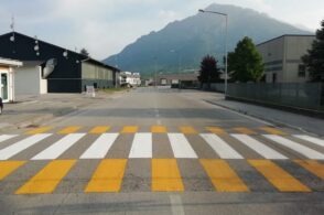 Segnaletica orizzontale: concluso l’intervento nella zona industriale di Paludi