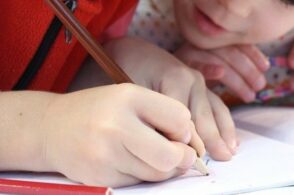 Emozioni e ricordi: cinque anni di scuola racchiusi in un video