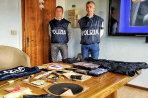 “Assalto” informatico al bancomat, via 20mila euro. In manette 40enne
