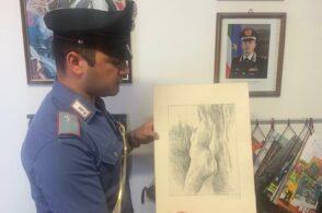 Opera d’arte rubata da un negozio di antiquariato: 53enne nei guai