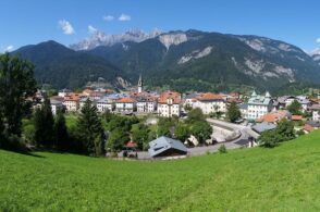 Lorenzago capitale dell’affresco: al via un corso per pittori nel paese dolomitico