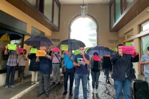 In piazza per dire no alla legge contro l’omotransfobia: #restiamoliberi