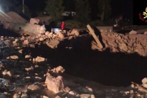 Rio Gere, nuovo smottamento: strada invasa da terra e sassi