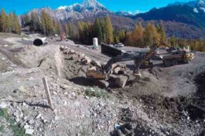 Ambientalisti in marcia: «Le ruspe cantano il de profundis di Cortina»