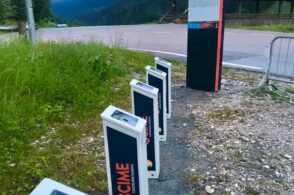 Bike sharing nuovo di zecca: i vandali lo distruggono prima dell’inaugurazione