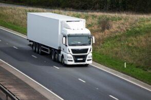 Camion sotto osservazione, 30 infrazioni. Soprattutto mancato rispetto del riposo