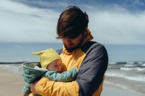 L’insegnamento a un figlio sull’uomo che diventerà: «Vietato morire»