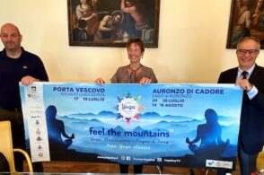 Meditazione sulle Dolomiti: Yoga Summer Tour fa tappa ad Auronzo e Arabba