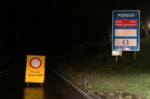 Ancora frane sui passi. Fedaia chiuso e riaperto, Pordoi con il semaforo rosso
