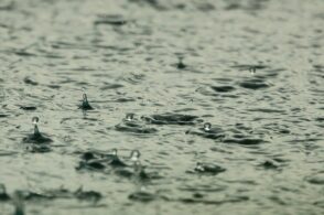 Acqua come se piovesse. Agosto da record: mai così tante precipitazioni