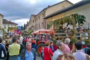 Acquerello con il vino: c’è anche il concorso di pittura alla Festa dell’uva