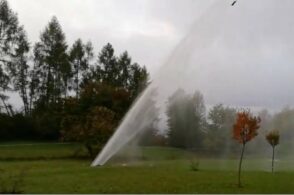 Rottura dell’acquedotto a Col di Roanza: getto d’acqua di 20 metri