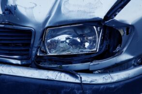 Audi contro Panda, schianto sulla Statale 51 bis. Due feriti