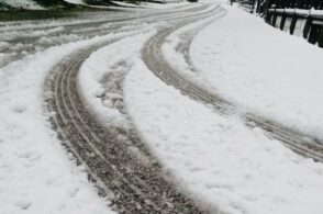 Bufera di neve in montagna, tuoni in Valbelluna, grandinata sul San Boldo