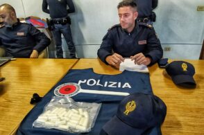 Cocaina nascosta nel seggiolino del bimbo: arrestato un 36enne