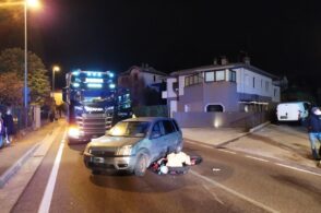 Auto contro scooter, impatto a Fener. Centauro 18enne ricoverato in ospedale
