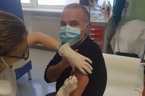 Vaccinazioni al via anche a Cortina: «Freniamo la diffusione del virus»