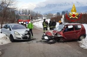 Scontro tra due auto a Castion: una persona finisce in ospedale