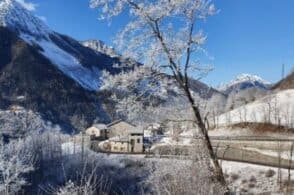 La poesia di Mauro Corona per la nevicata di primavera