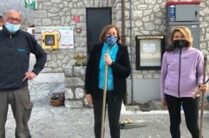 La cura di Paiane passa per la piantumazione delle aiuole