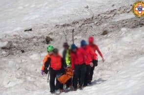 Cade in Palantina: gravissima 25enne di Val di Zoldo