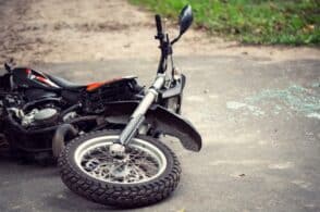 Auto contro moto, centauro elitrasportato a Treviso