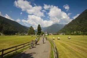 Lavori per il sottopasso ciclabile: chiude la statale a Gravazze