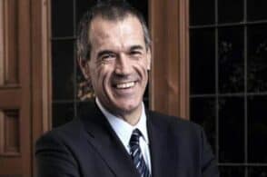Ripartenza sotto i riflettori: Carlo Cottarelli spiega il Next Generation