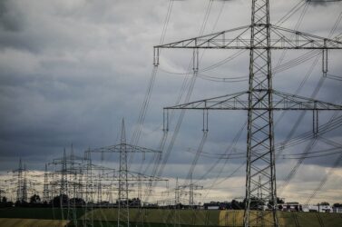 Caro energia, l’allarme di Confindustria: «A rischio i territori montani»