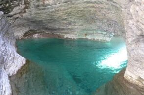 Crollo di massi, vietato l’accesso alla Grotta Azzurra 