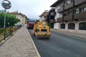 Operazione “strade senza buche”, concluse le asfaltature in centro