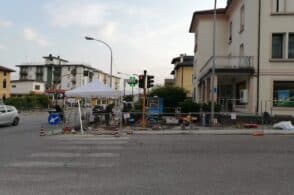 Dieci ore di intervento a “strada aperta”. Ma ora c’è una rete idrica nuova di zecca