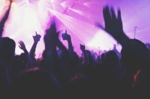 Covid, si accende un nuovo focolaio collegato a una festa
