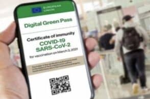 Confcommercio e l’obbligo del Green pass nei locali: «Aberrante»