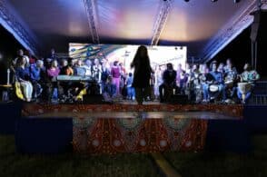 Musica e special guest, Insieme si Può canta con un coro da tutto il mondo