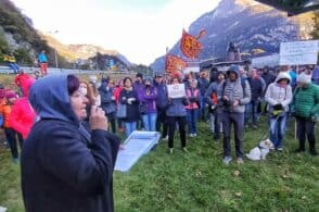 “No green pass”, oltre trecento alla manifestazione
