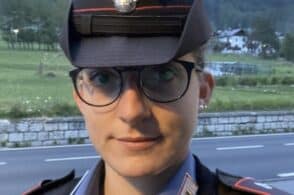 Salvò una donna vicina al suicidio: carabiniera-eroina premiata da Mattarella