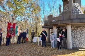 Monumento provinciale ai caduti: «Ora è dedicato anche alle vittime del Covid»