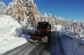 Passi aperti e viabilità regolare: la prima neve non crea disagi